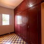 Casa à venda com 4 quartos, sendo 2 suítes, em Perdizes, São Paulo, SP