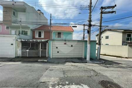 Sobrado à venda com 2 quartos em Vila Gustavo, São Paulo, SP