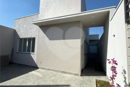 Casa à venda com 3 quartos, sendo 1 suíte, em Jardim dos Ipês, Salto, SP
