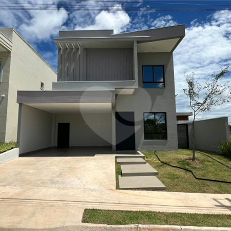 Casa à venda com 3 suítes no condomínio Brisas Horizontal, Cuiabá - MT