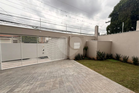 Casa à venda com 2 suítes em Água Fria, São Paulo, SP