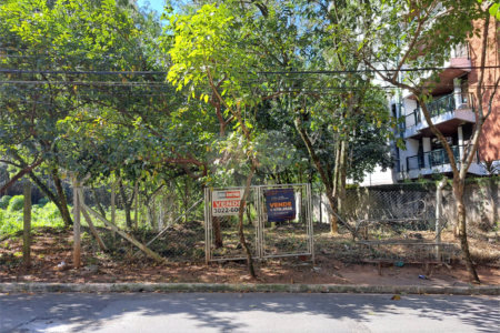 Terreno à venda em Jardim Ampliação, São Paulo, SP