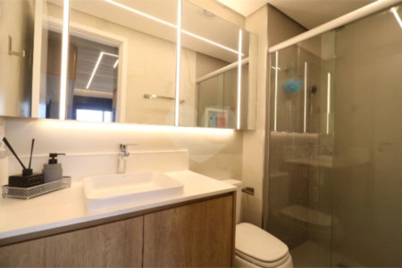 Apartamento à venda com 2 quartos em Vila Cordeiro, São Paulo, SP