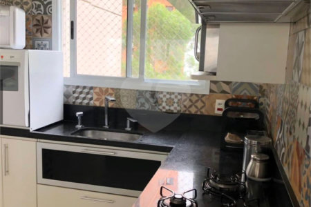 Apartamento à venda com 3 quartos, sendo 1 suíte,  em Jardim Ampliação, São Paulo, SP