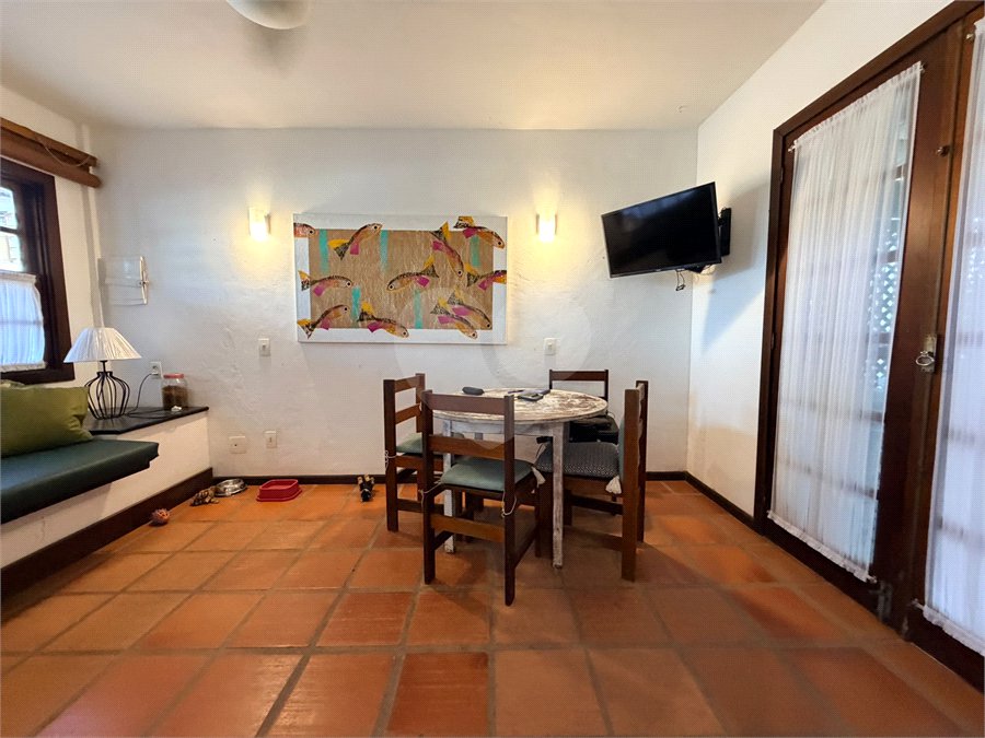 Casa em condomínio à venda com 2 quartos em Manguinhos, Armação dos Búzios, RJ