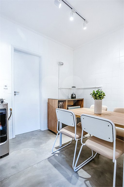 Apartamento à venda com 3 quartos em Vila Cordeiro, São Paulo, SP