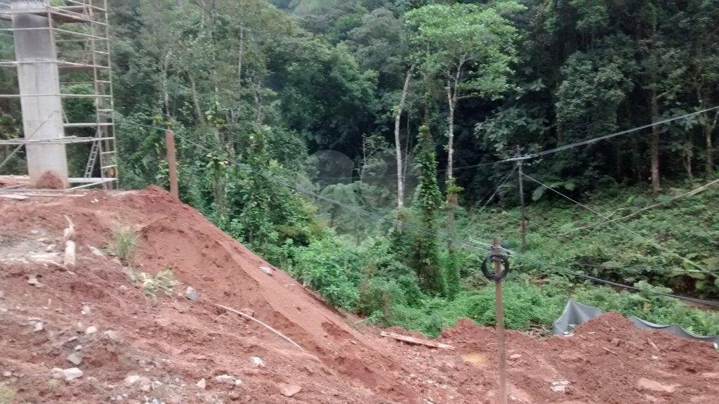 Terreno à venda em Jardim Glória, Miracatu, SP
