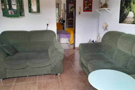 Sobrado à venda com 6 quartos, sendo 4 suítes, em Retiro das Fontes, Atibaia, SP