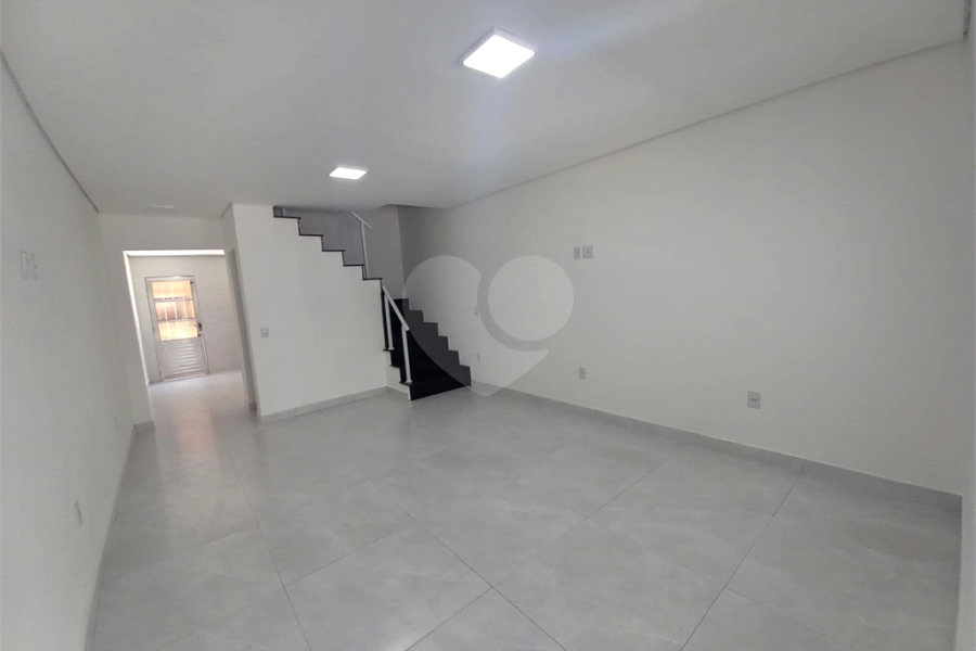 Sobrado à venda com 3 suítes em Jaçanã, São Paulo, SP