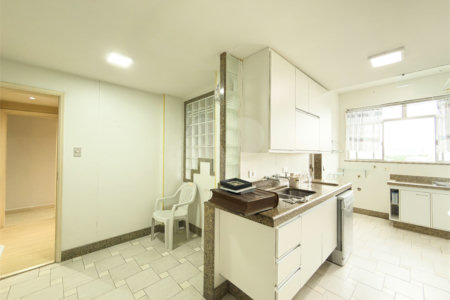Apartamento à venda com 4 quartos, sendo 2 suítes, em Leblon, Rio de Janeiro, RJ