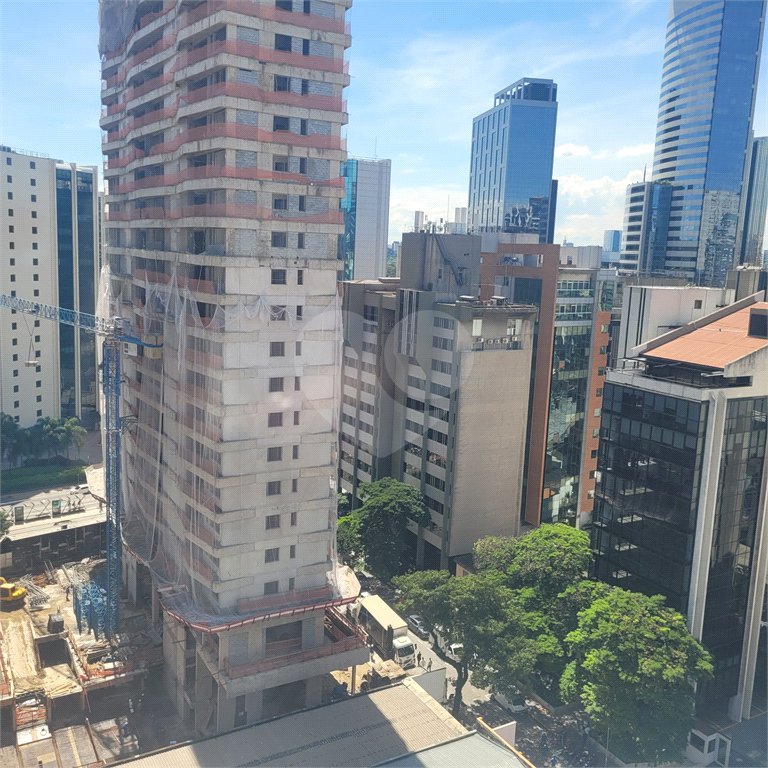 Studio à venda com 1 quarto em Vila Olímpia, São Paulo, SP