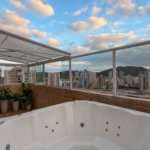 Cobertura Duplex com Vista para o Mar | 3 Suítes, SPA Privativo, Porteira Fechada e Lazer Completo