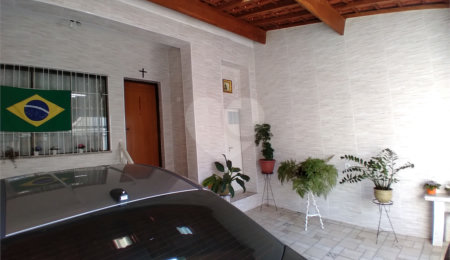 Sobrado à venda com 3 quartos, sendo 1 suíte,  em Vila Medeiros, São Paulo, SP