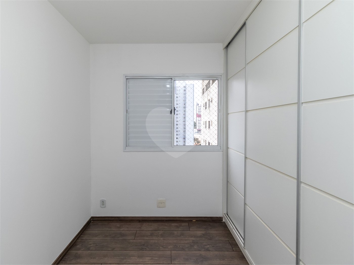 APARTAMENTO 3 QUARTOS 2 VAGAS À VENDA NA SAÚDE VENDER