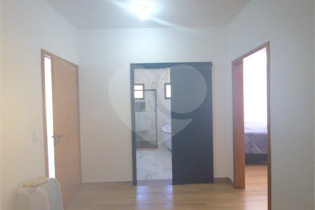 Casa à venda com 4 suítes no condomínio Residencial Vila Real, Bragança Paulista - SP