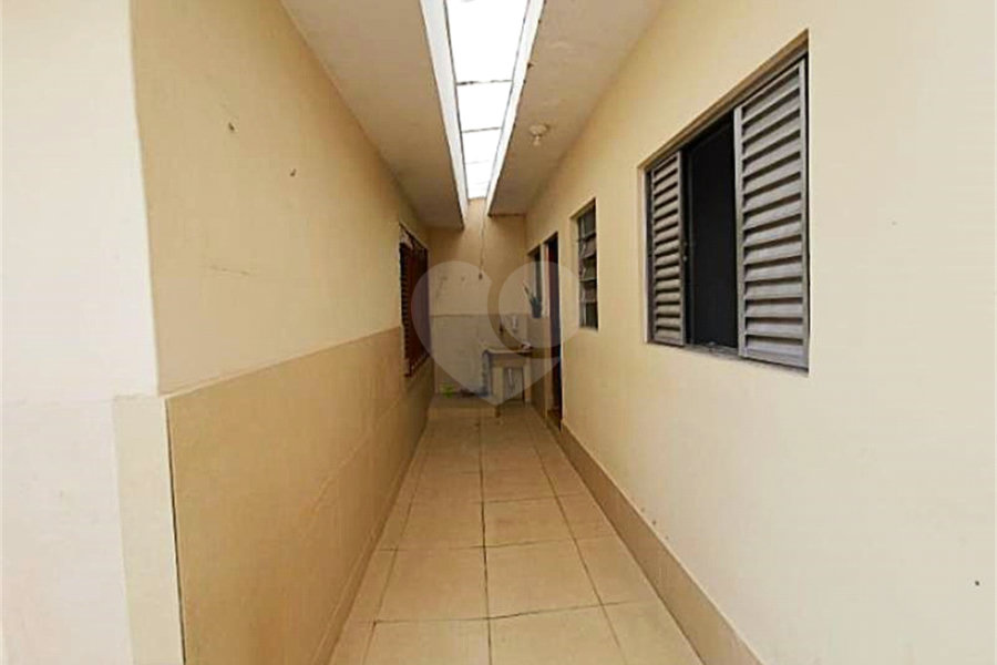 Casa à venda com 4 quartos, sendo 1 suíte, em Jaguara, São Paulo, SP