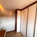 Apartamento à venda com 3 quartos, sendo 1 suíte,  em Jardim Oswaldo Cruz, São José dos Campos, SP