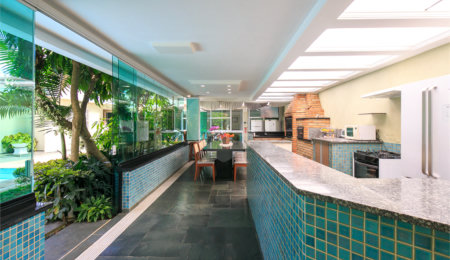 Casa Térrea à venda com 4 suítes em Jardim Marajoara, São Paulo, SP