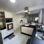 Sobrado à venda com 3 quartos, sendo 1 suíte,  em Vila Nova Cintra, Mogi das Cruzes, SP