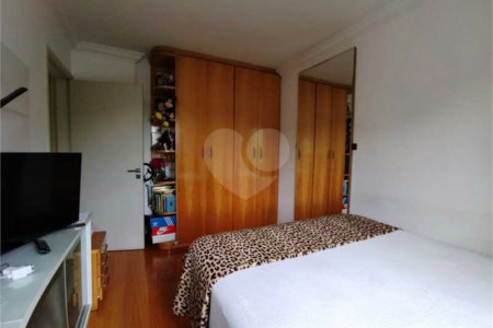 Apartamento à venda com 2 quartos, sendo 1 suíte, em Jardim Itacolomi, São Paulo, SP