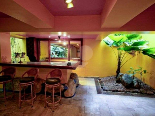 Casa em condomínio à venda ou para alugar com 5 suítes em Jardim São Bento, São Paulo, SP