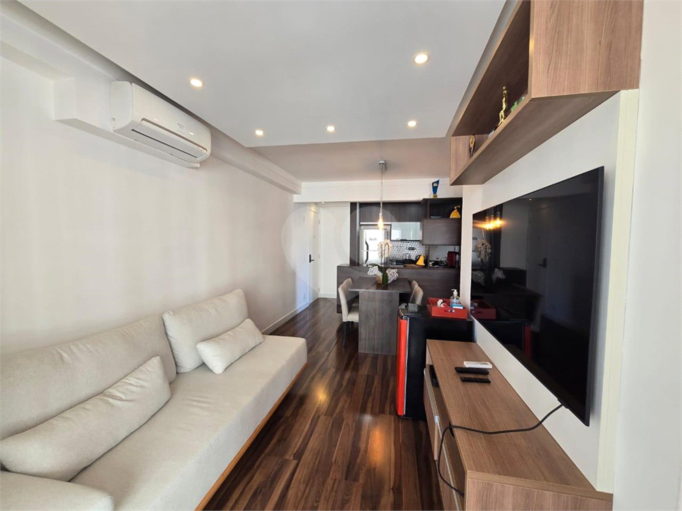 Apartamento à venda com 2 quartos, sendo 1 suíte, em Barra Funda, São Paulo, SP