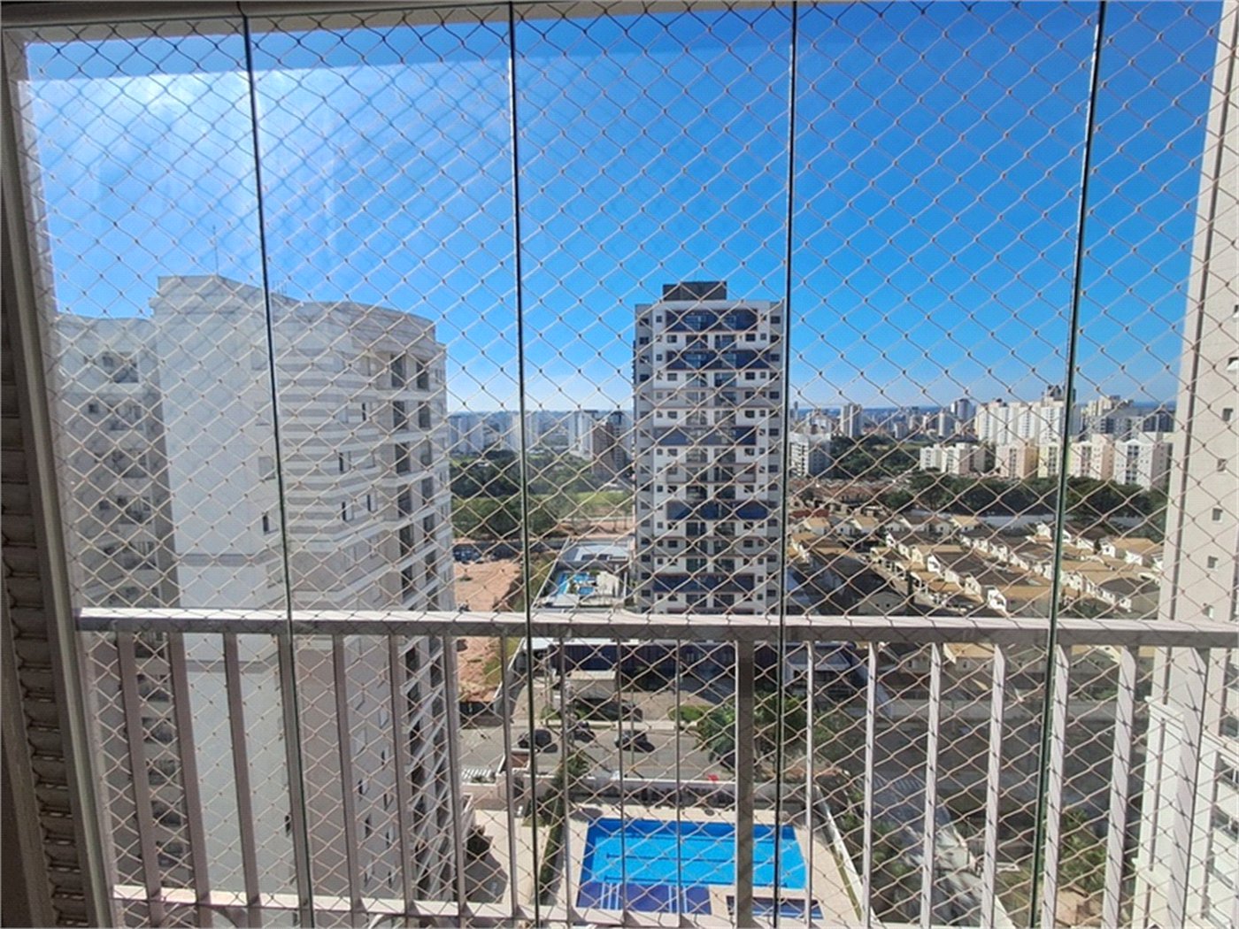 Apartamento à venda com 3 suítes em Parque Campolim, Sorocaba, SP
