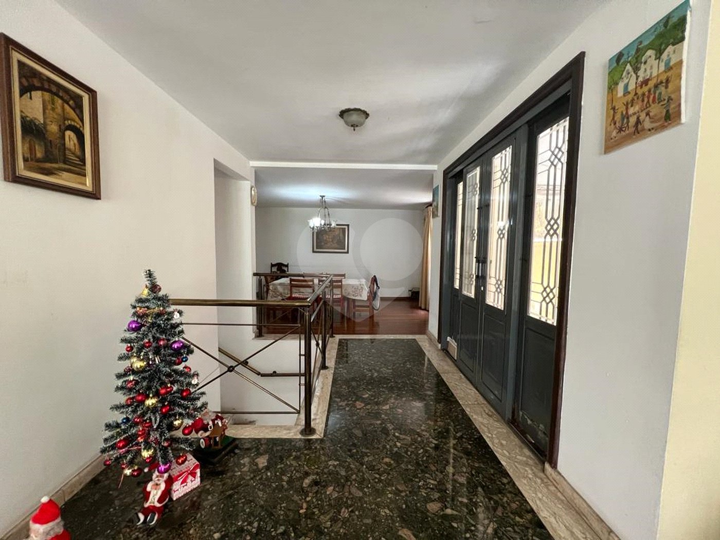 Casa à venda com 4 quartos, sendo 1 suíte, em Jardim das Vertentes, São Paulo, SP