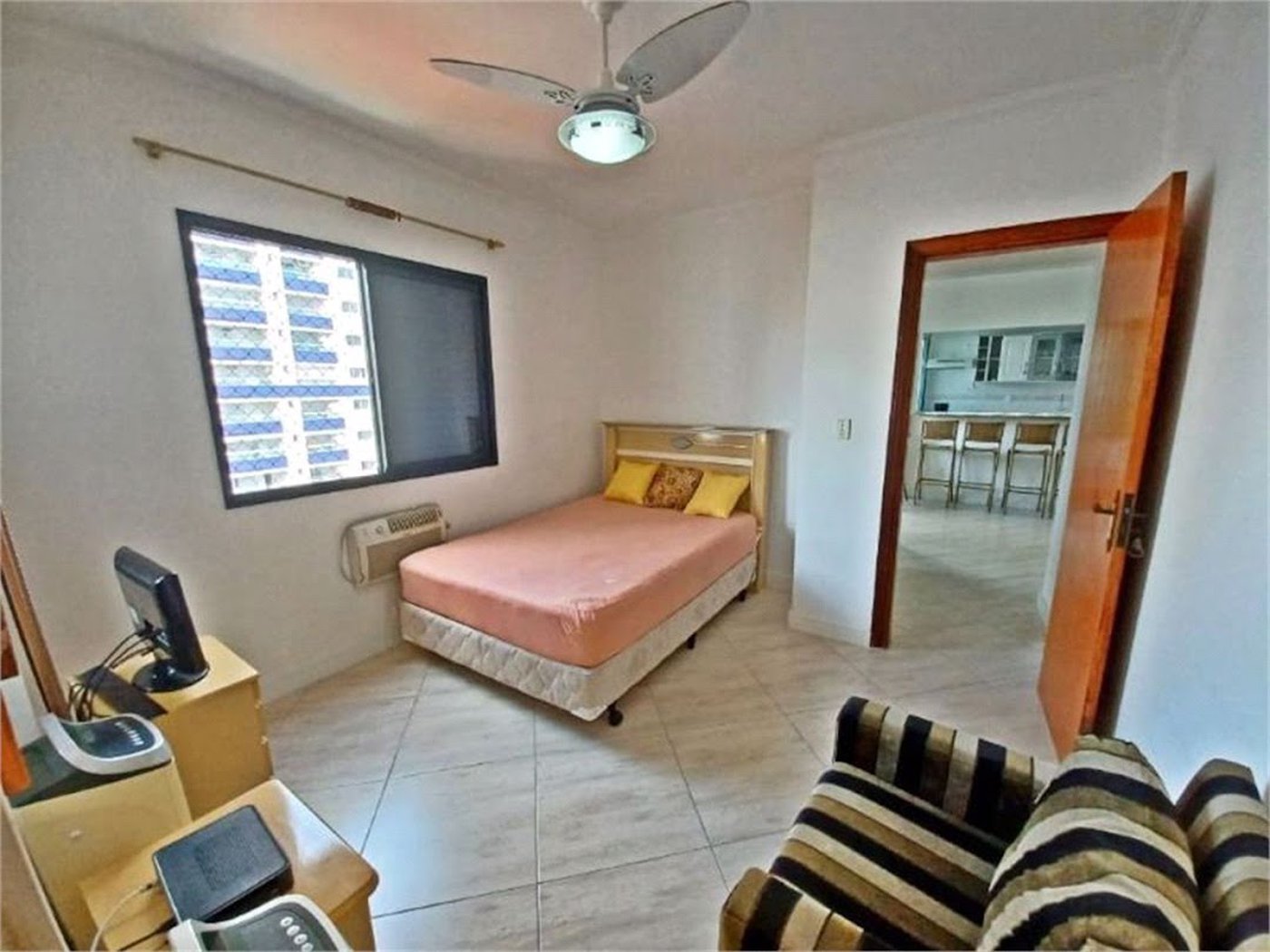 Apartamento Residencial à venda, Vila Guilhermina, Praia Grande - AP0254.