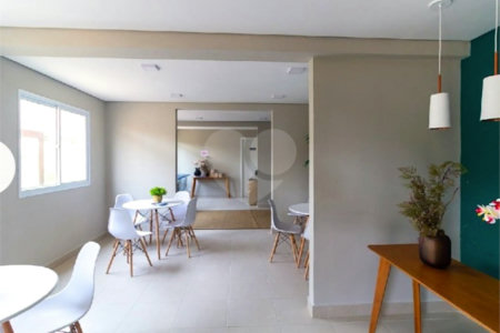 Apartamento à venda com 2 quartos em Vila Graciosa, São Paulo, SP