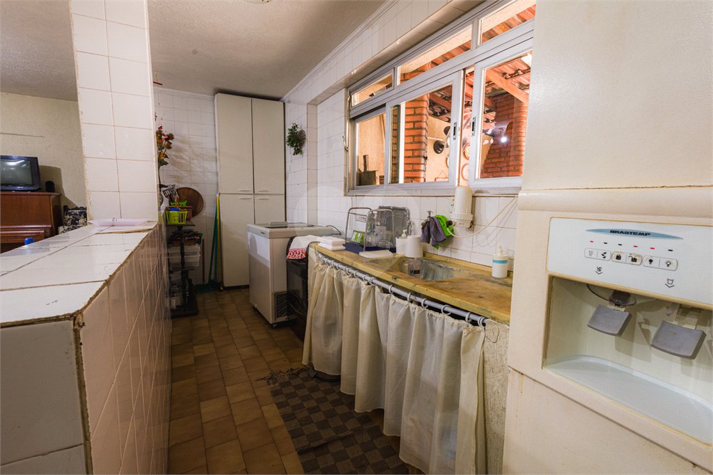Casa à venda com 5 quartos, sendo 1 suíte, em Vila Rosália, Guarulhos, SP