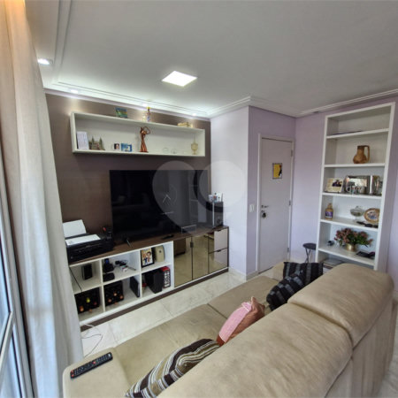Apartamento à venda com 3 quartos, sendo 1 suíte,  em Vila Suissa, Mogi das Cruzes, SP