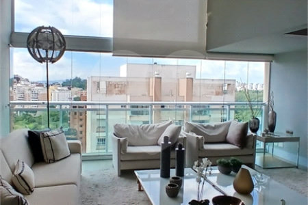 Apartamento à venda com 3 suítes em Jardim Fonte do Morumbi, São Paulo, SP