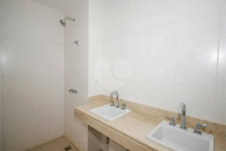 Apartamento à venda com 3 suítes em Camorim, Rio de Janeiro, RJ
