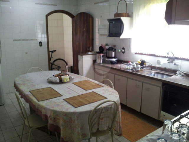 Sobrado à venda com 3 quartos, sendo 1 suíte,  em Parque Mandaqui, São Paulo, SP