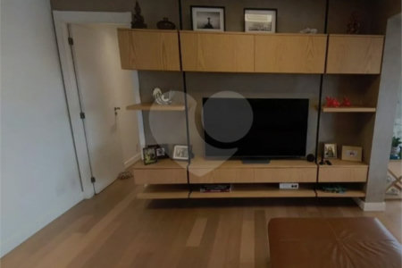 Apartamento para alugar com 3 suítes em Chácara Santo Antônio, São Paulo, SP