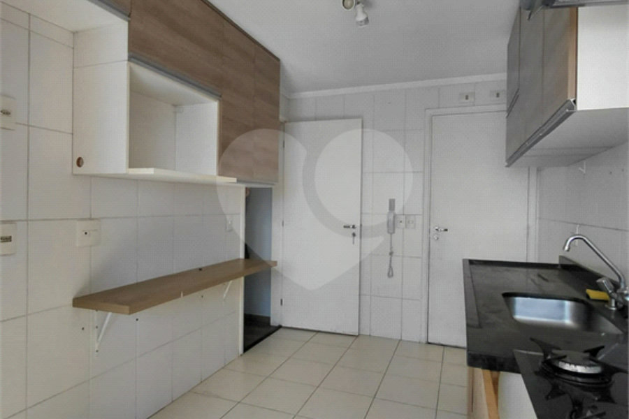 Apartamento à venda ou para alugar com 3 quartos, sendo 1 suíte, em Vila Guarani, São Paulo, SP