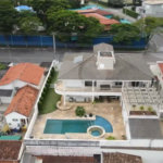 Sobrado à venda com 6 suítes em Vila Santista, Atibaia, SP