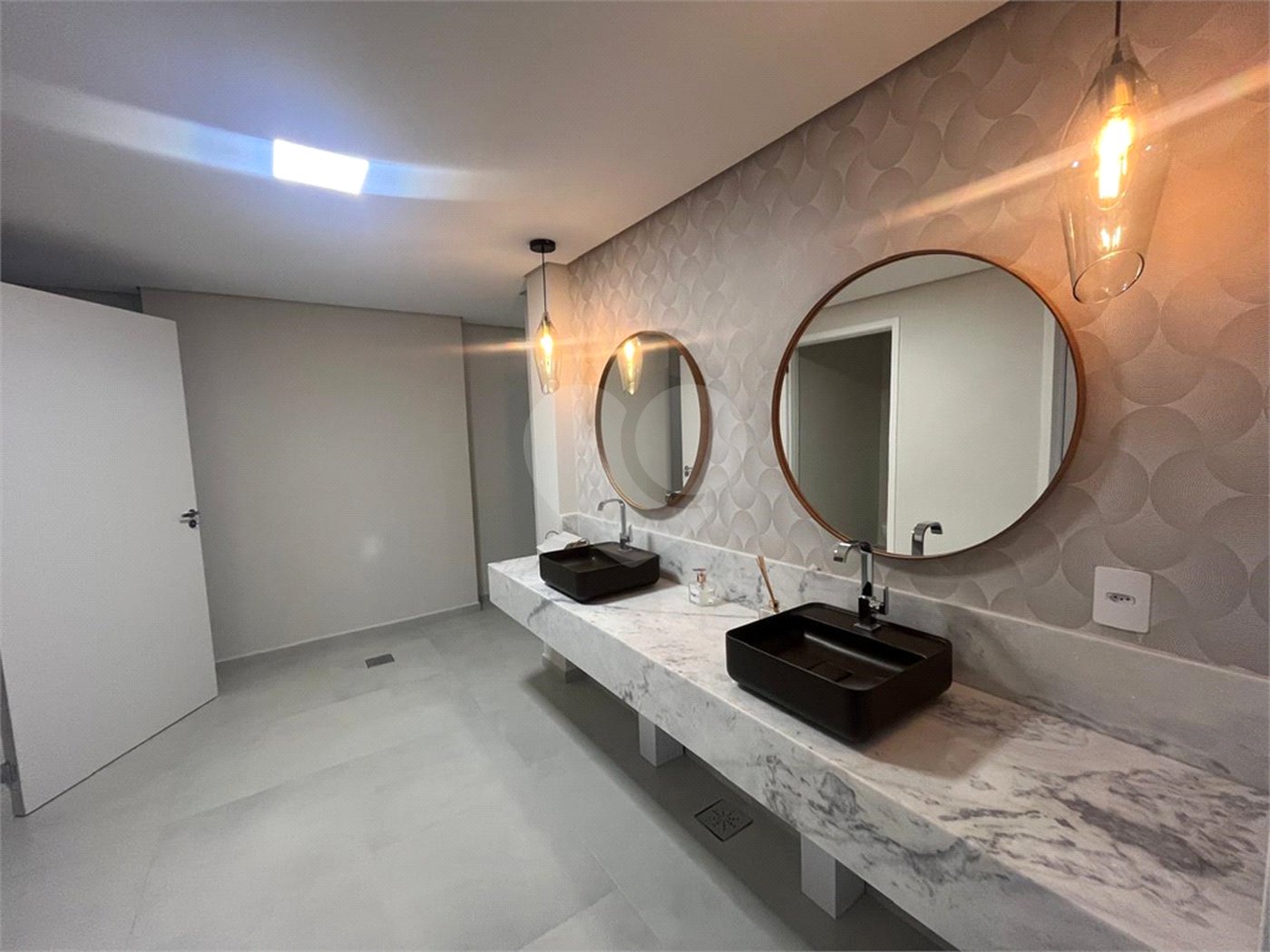 Apartamento à venda com 2 suítes no Centro, Itapetininga, SP