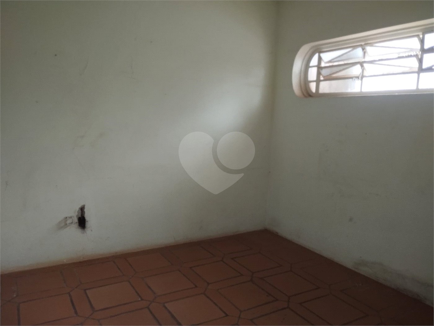 Casa à venda com 5 quartos, sendo 3 suítes, em Vila Sedenho, Araraquara, SP