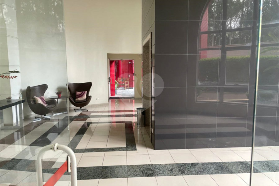 Apartamento à venda com 3 suítes em Campo Belo, São Paulo, SP