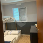 Casa à venda com 3 quartos, sendo 1 suíte, no condomínio Vilagio Vista Real, Paulínia - SP