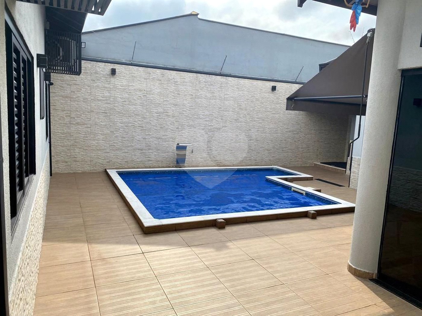 Casa à venda com 3 quartos, sendo 1 suíte, em Vila Miranda, Sumaré, SP
