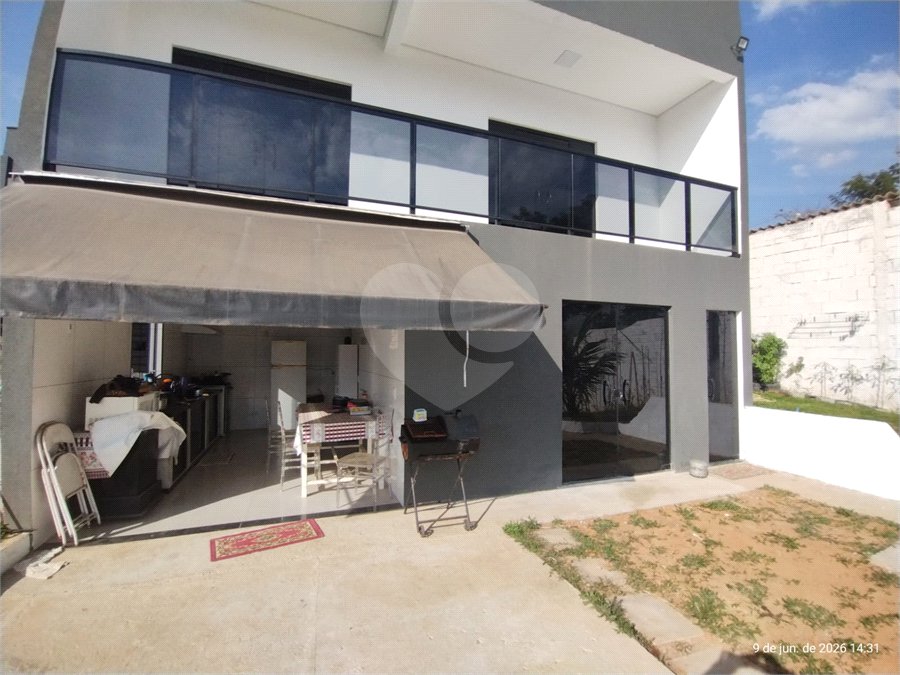 Chácara à venda com 4 quartos, sendo 1 suíte,  no Centro, Biritiba-mirim, SP