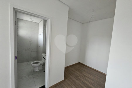 Apartamento à venda com 3 suítes em Vila Lucy, Sorocaba, SP
