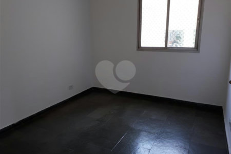 Apartamento à venda com 3 quartos, sendo 1 suíte, em Chácara Santo Antônio, São Paulo, SP