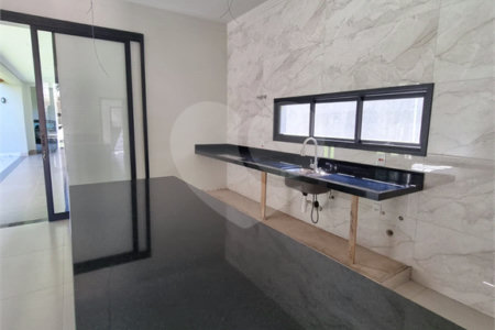 Casa à venda com 3 suítes no condomínio Terras de Santa Teresa, Itupeva - SP