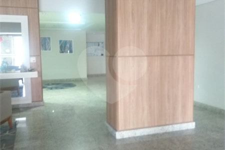 Apartamento à venda com 2 suítes em Guilhermina, Praia Grande, SP