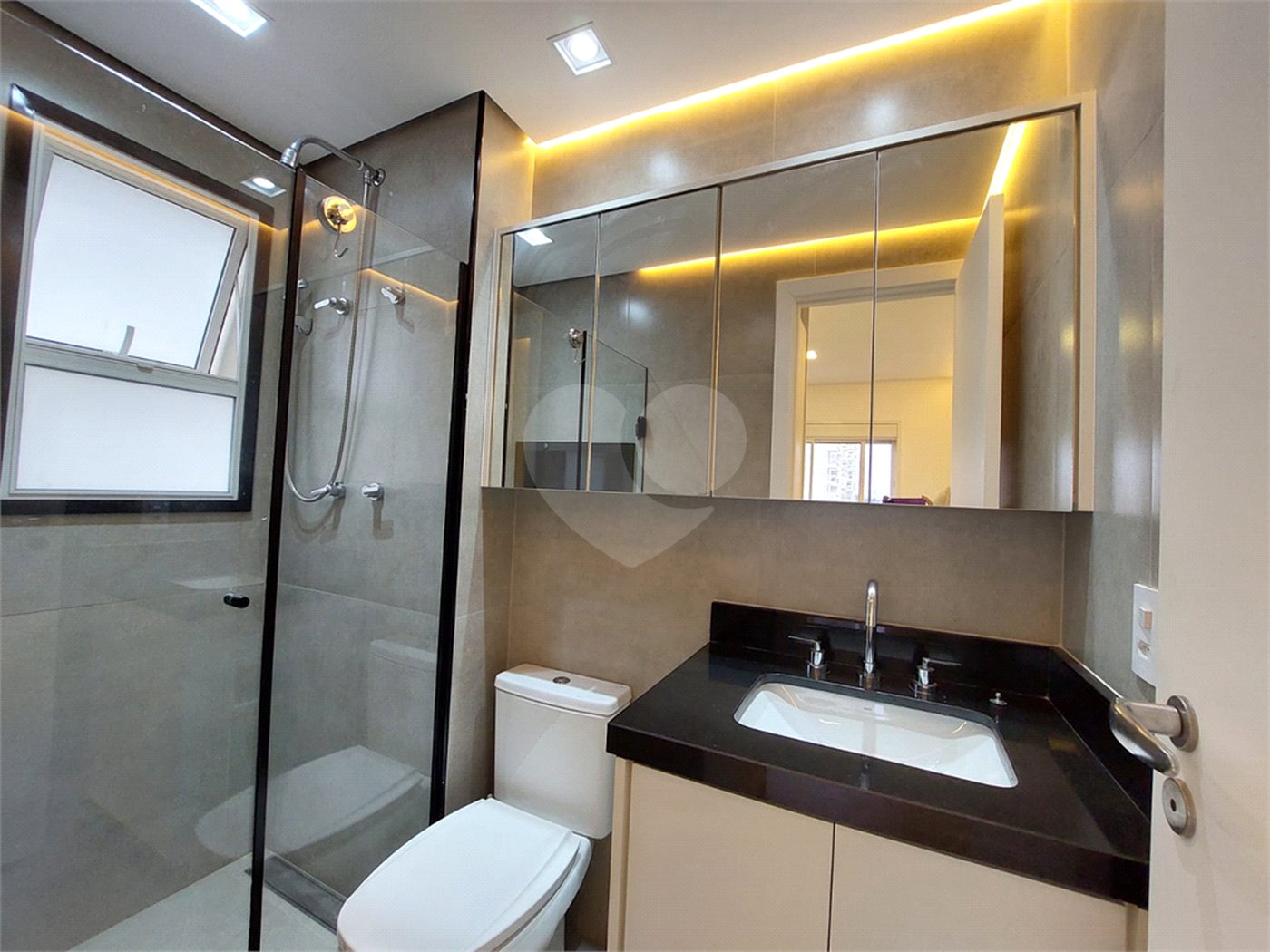 Apartamento à venda com 2 quartos, sendo 1 suíte, em Vila Leopoldina, São Paulo, SP