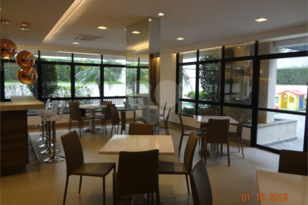 Apartamento à venda ou para alugar com 2 quartos, sendo 1 suíte, em Alto da Boa Vista, São Paulo, SP